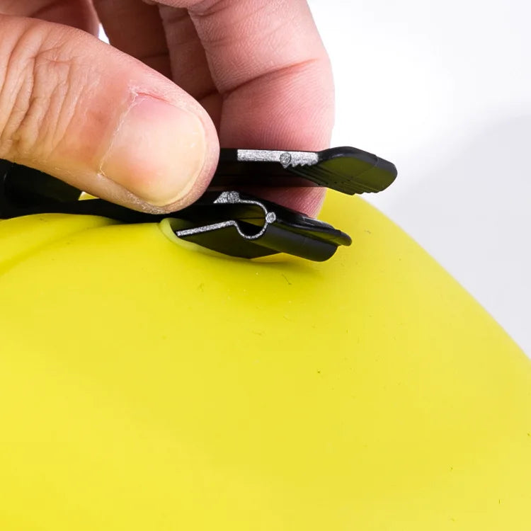 EURO VIBE Magnetic Pet Treat Pouch | Clip-On Dog Training Bag