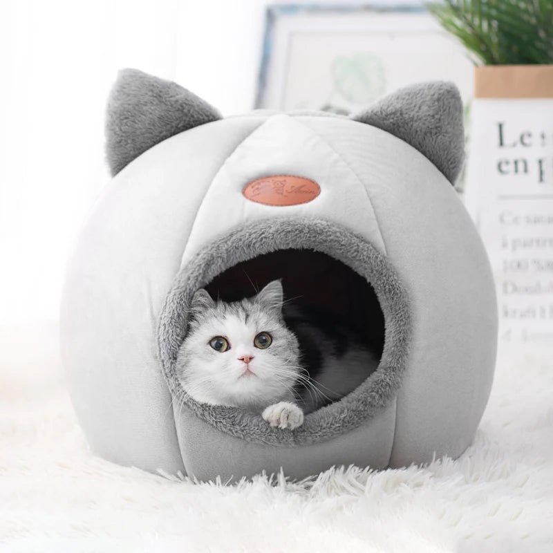 “Cozy Cat Bed House – Soft Warm Pet Cave for Indoor Cats & Kittens”