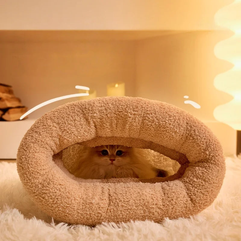 EURO VIBE Cosy Cat Sleeping Bag Bed | Warm Plush Hideaway