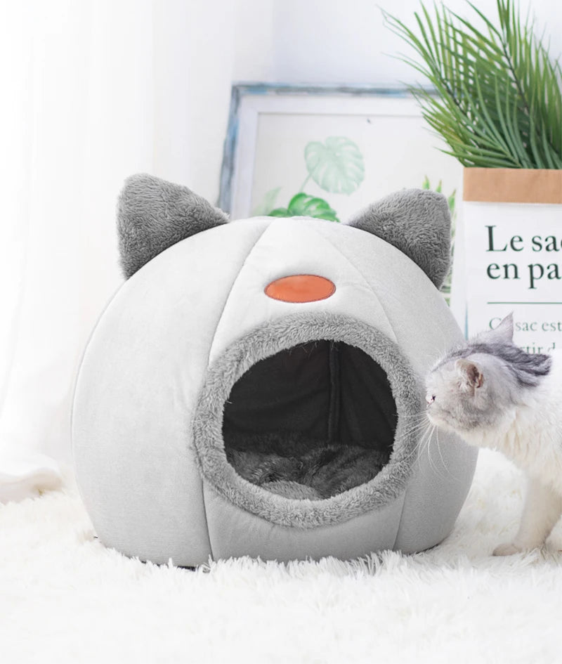 “Cozy Cat Bed House – Soft Warm Pet Cave for Indoor Cats & Kittens”